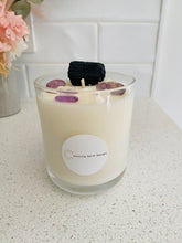 Load image into Gallery viewer, Large Tourmaline, Petalite and Amethyst natural soy Candle - Large size (285g)